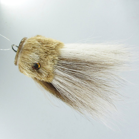 Handmade Bucktail FLYADAMS Pike Lure 10g 10cm WHITE - BEIGE – Inspired by Miuras Mouse Style